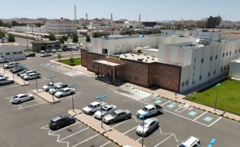 نجاح عملية جراحية معقدة لاستئصال ورم لشاب في مستشفى المهد