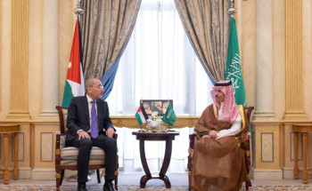 سمو وزير الخارجية يستقبل نائب رئيس الوزراء وزير خارجية الأردن