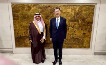 وزير التعليم يلتقي نظيره الصيني لتعزيز الشراكة في قطاعي التعليم العام والجامعي