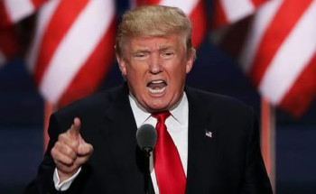 “ترامب” يُحذِّر: إيران ستواجه “ردًّا قاسيًا” إذا واصلت السعي لامتلاك السلاح النووي