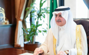 ترأس اجتماع لجنة الحج.. أمير تبوك : خدمة الحجاج والزائرين شرف عظيم ومسؤولية كبيرة