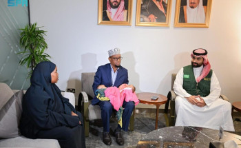 إنفاذًا لتوجيهات خادم الحرمين الشريفين وسمو ولي العهد.. وصول التوأم الملتصق الصومالي “رحمة ورملا” إلى الرياض