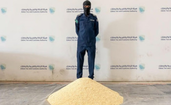 إحباط تهريب 1.8 مليون حبة إمفيتامين في البطحاء.. “الزكاة والجمارك” ترصد وتضبط وتُسقط 3 متورطين