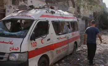 وسط تصاعد المجاعة والنزوح.. نصف مرافق الهلال الأحمر تتوقف عن العمل في غزة