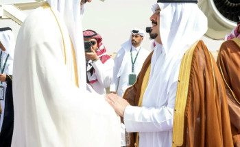 أمير قطر يصل الرياض وفي مقدمة مستقبليه نائب أمير المنطقة