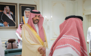 أمير الحدود الشمالية يستقبل منسوبي الإمارة بمناسبة عيد الأضحى