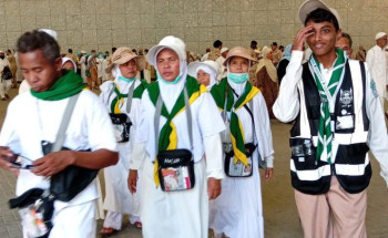 خمسة من عائلة واحدة.. يتنافسون في ميدان الكشافة لخدمة ضيوف الرحمن