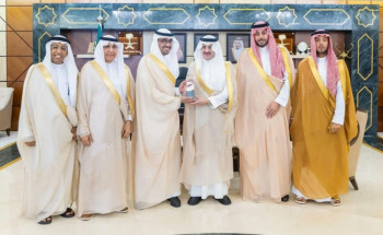 الأمير سعود بن نايف يطّلع على إنجازات غرفة الشرقية وجهودها في تطوير بيئة الأعمال