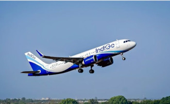 كارثة جوية في الهند.. تحطم طائرة تقل 242 راكبًا فور إقلاعها من أحمد أباد