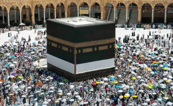 الحجاج المتعجلون يؤدون طواف الوداع بيسر وطمأنينة.. 107 آلاف طائف في الساعة