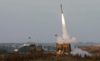 إيران تهدد بإطلاق 2000 صاروخ وتوسيع نطاق الحرب ضد إسرائيل