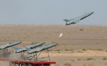 الجيش الإيراني يعلن استخدام مسيرات “آرش” الانتحارية في الهجمات على إسرائيل