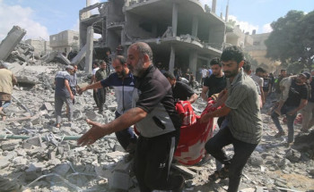 21 شهيدًا في غزة بينهم 11 من منتظري المساعدات و3 أشقاء في تصعيد إسرائيلي جديد