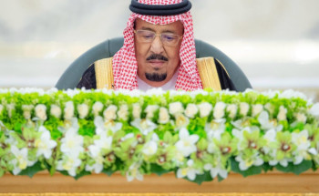 خادم الحرمين الشريفين يرأس جلسة مجلس الوزراء