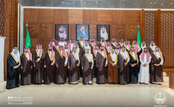 أمير المنطقة الشرقية يكرّم المانحين لحملة “جود المناطق” بعد توفير 459 وحدة سكنية