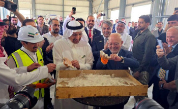 وزير الاستثمار السعودي يشهد تدشين مشروع الأسمنت الأبيض في مدينة عدرا الصناعية بريف دمشق بحجم استثمار بلغ 20 مليون دولار