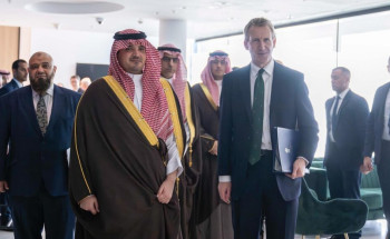 الأمير عبدالعزيز بن سعود يلتقي وزير الدولة لشؤون الأمن بوزارة الداخلية البريطانية ويزور ثكنات ويلينجتون العسكرية