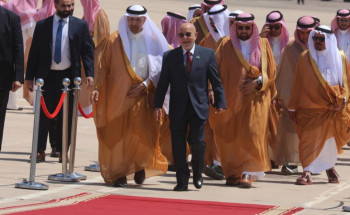 وفد سعودي استثماري يصل إلى دمشق، ويضم أكثر من 150 شخصًا من القطاعين الحكومي والخاص