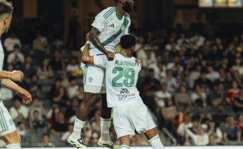 الأهلي يطيح بالقادسية ويتأهل لمواجهة النصر في نهائي كاس السوبر السعودي