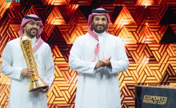 سمو ولي العهد يُشرّف الحفل الختامي لبطولة كأس العالم للرياضات الإلكترونية لعام 2025 ويتوج “فريق فالكونز” الفائز بكأس البطولة