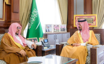 أمير المدينة المنورة يستقبل المدير العام للتعليم بالمنطقة