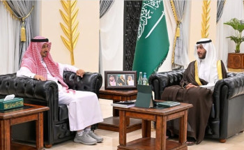 محافظ الطائف يطّلع على برامج جمعية آفاق لعلوم الفلك