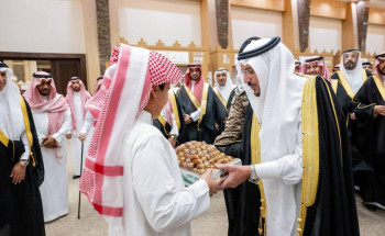 أمير القصيم يرعى حفل كرنفال بريدة للتمور ويشيد بدوره الاقتصادي والثقافي العالمي