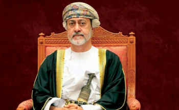 سلطان عُمان يهنئ خادم الحرمين الشريفين بمناسبة اليوم الوطني الـ (95) للمملكة