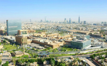 “التخصصي” يستأصل ورمًا دماغيًا باستخدام الروبوت في إنجاز طبي عالمي