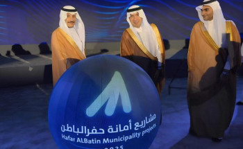 وزير البلديات والإسكان يتفقد المشاريع التنموية في حفر الباطن ويدشّن عدة مشروعات بأكثر من (2.6) مليار ريال