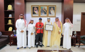 ضمن مشروع “معاذ”.. الهلال الأحمر بالقصيم يمنح محافظة البكيرية شهادة الامتثال الإسعافي