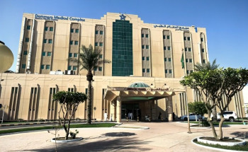 عمليات روبوتية دقيقة تُعزّز نجاح استبدال مفصل الركبة في الدمام الطبي