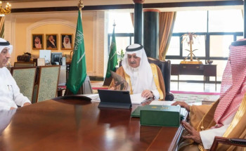 أمير تبوك يطّلع على تقرير مؤشرات الأداء لمدارس الملك عبدالعزيز النموذجية بالمنطقة