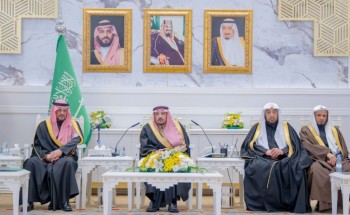 أمير منطقة القصيم يطّلع على برامج الكلية التطبيقية بجامعة القصيم