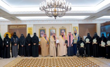 أمير القصيم يستقبل فريق وحدة التطوع بالإمارة بمناسبة تحقيق درع التميز في العمل التطوعي