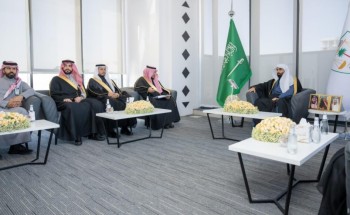 رئيس ديوان المظالم يطّلع على سير العمل بمحكمة التنفيذ الإدارية بالرياض