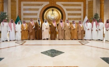 نيابة عن أمير منطقة مكة المكرمة.. الأمير سعود بن مشعل يسلّم وثائق تملّك الوحدات السكنية للمستفيدين من تبرع سمو ولي العهد