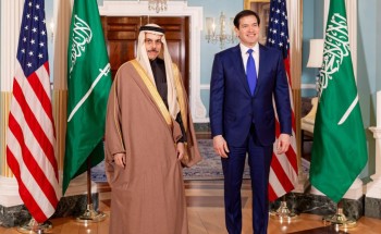 وزير الخارجية يلتقي وزير الخارجية الأمريكي