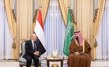 سمو وزير الدفاع يلتقي رئيس وأعضاء مجلس القيادة الرئاسي اليمني ورئيس مجلس الوزراء ووزير الدولة محافظ محافظة عدن ويعلن عن حزمة من المشاريع والبرامج التنموية لدعم الشعب اليمني الشقيق