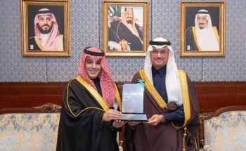 محافظ الأحساء يستقبل رئيس وأعضاء مجلس إدارة هيئة الصحفيين السعوديين