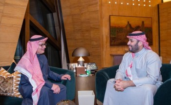 ولي العهد يستقبل البروفيسور عمر ياغي المشارك في نوبل الكيمياء 2025