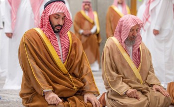 سمو ولي العهد يزور مسجد قباء في المدينة المنورة