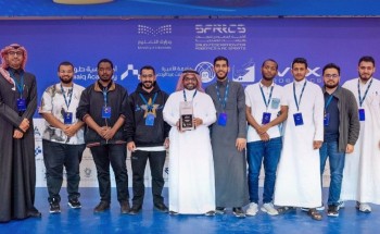 فريق الجامعة الإسلامية يحقق جائزة الابتكار في بطولة VEX Robotics الوطنية