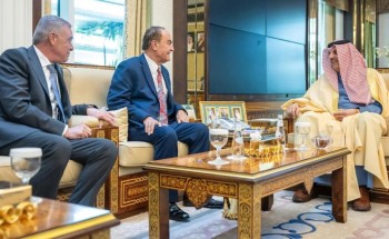 نائب وزير الداخلية المُكلف يستقبل رئيس لجنة الأخوة الأردنية السعودية