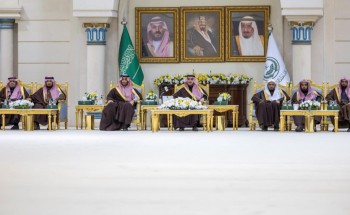 أمير منطقة الجوف يعقد جلسته الأسبوعية احتفاءً بيوم التأسيس