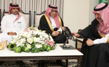 أمير منطقة نجران يُدشّن حملة “تأكّد لصحتك”