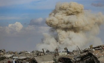 8 قتلى من الشرطة الفلسطينية في غارة إسرائيلية وسط غزة