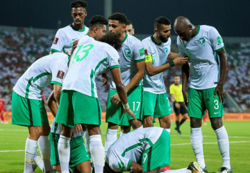 “الأخضر السعودي” يحصد النقاط الثلاث عبر بوابة “عمان”.. ويواصل السير نحو مونديال 2022