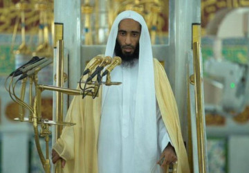 إمام المسجد النبوي: الصلاة قرّة عيون المحبّين ولذة أرواح الموحّدين