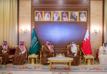 سمو ولي العهد يصل إلى مملكة البحرين لترؤس وفد المملكة المشارك في الدورة الـ(46) للمجلس الأعلى لمجلس التعاون ورئاسة الجانب السعودي في الاجتماع الرابع لمجلس التنسيق السعودي – البحريني
